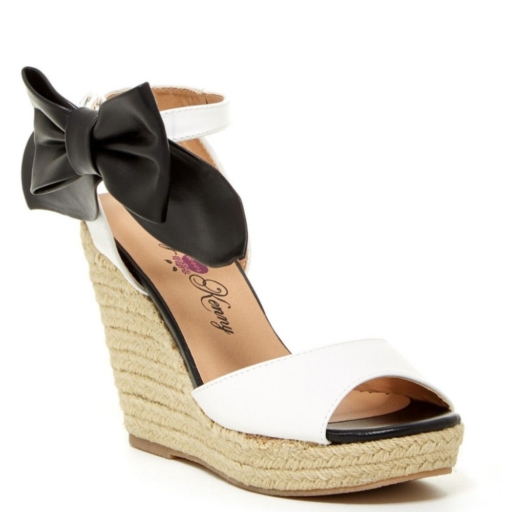 Platform wedge heels with removable bow